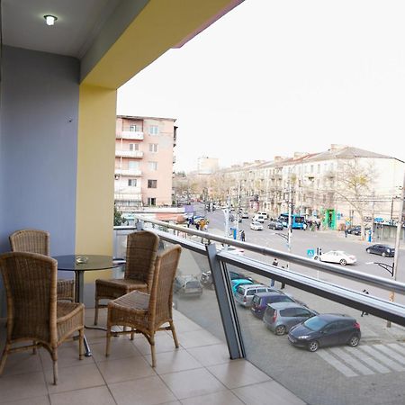 Hotel Monopoli Kutaisi Eksteriør billede